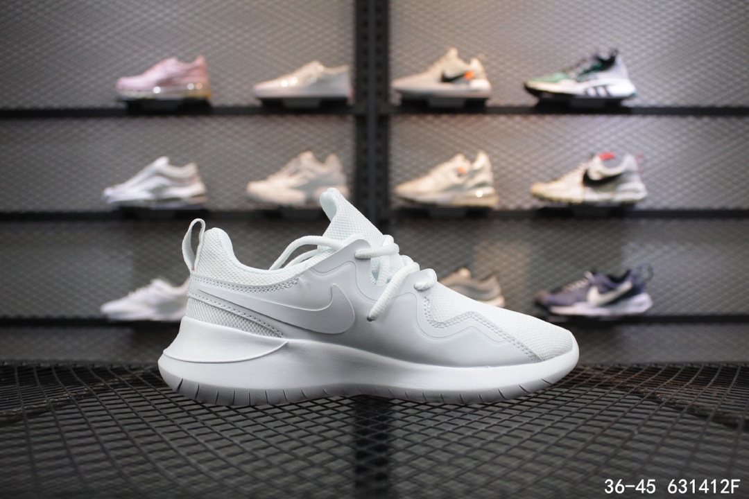 80<br />耐克NIKE 伦敦4代爆款夏季潮流跑鞋！运动休闲时尚轻跑鞋 size：如图<br />编码：631412F