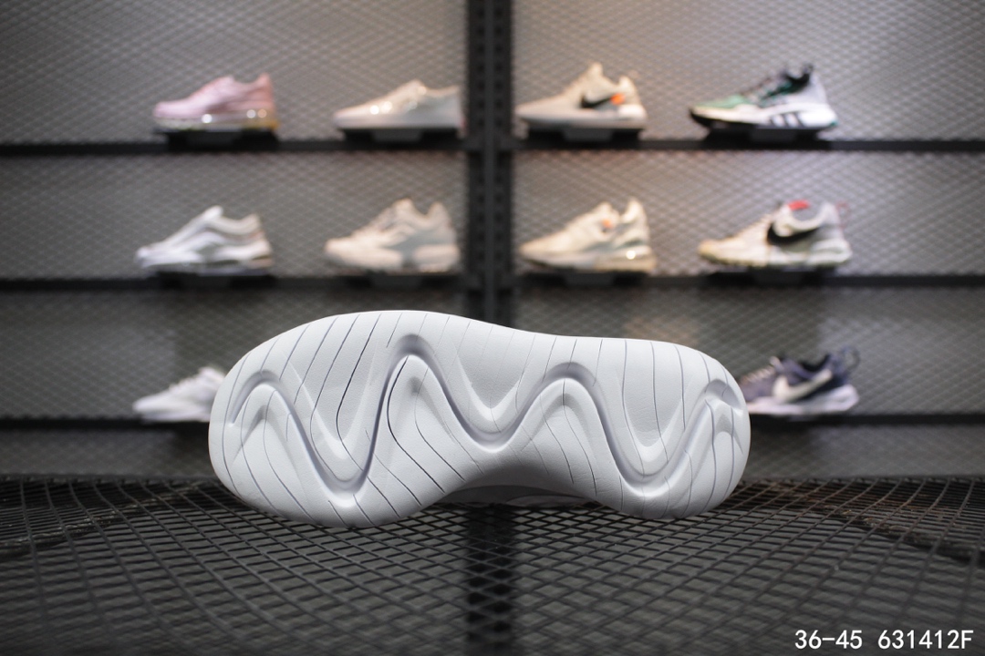 80<br />耐克NIKE 伦敦4代爆款夏季潮流跑鞋！运动休闲时尚轻跑鞋 size：如图<br />编码：631412F