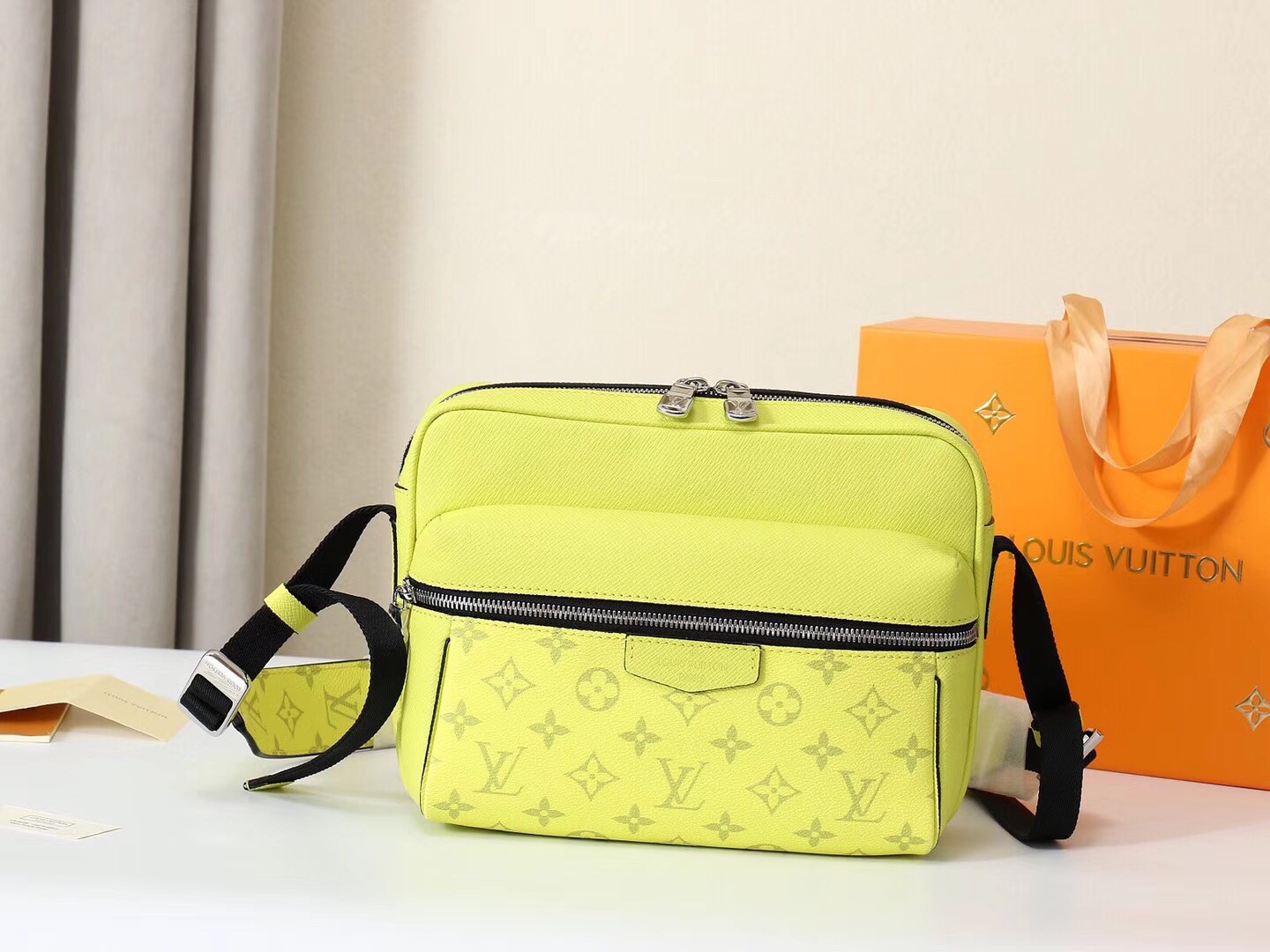 Buy Cheap
 Louis Vuitton LV Outdoor Messenger Bags Yellow Monogram Canvas Cowhide Fabric Spring/Summer Collection M30240