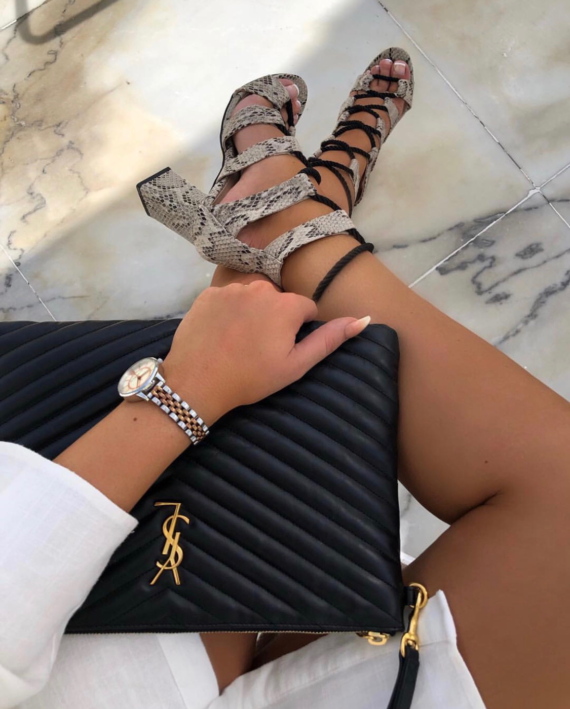 YSL MONOGRAM 30CM 中号手包 559193黑色/金扣