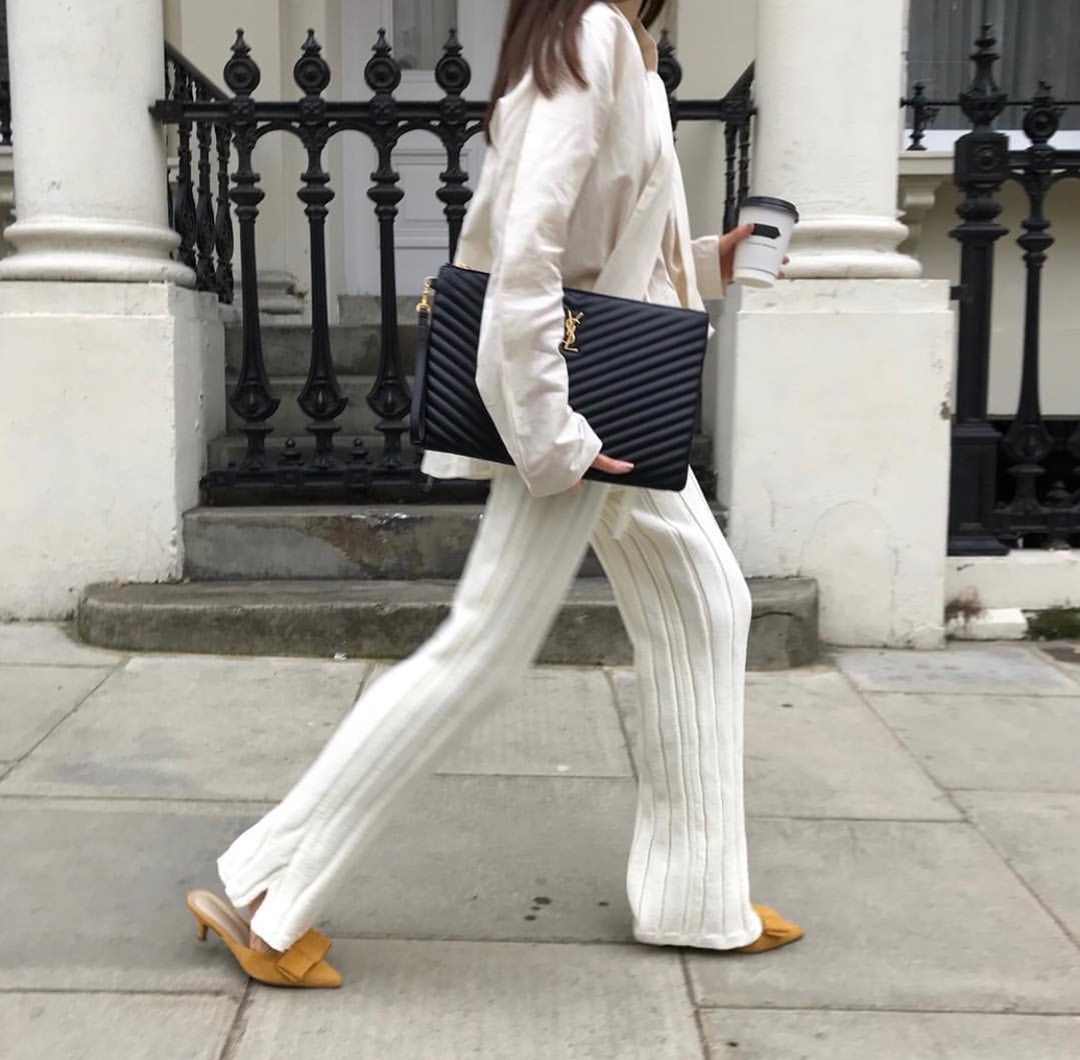 YSL MONOGRAM 36CM 大号手包 440222黑色/金扣