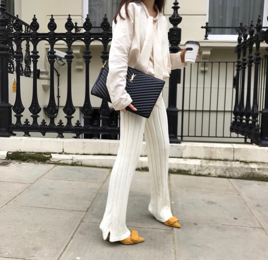 YSL MONOGRAM 36CM 大号手包 440222黑色/金扣