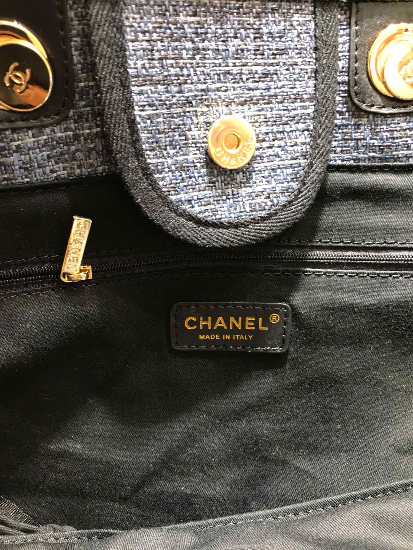 Luxury 专柜款经典手袋 8