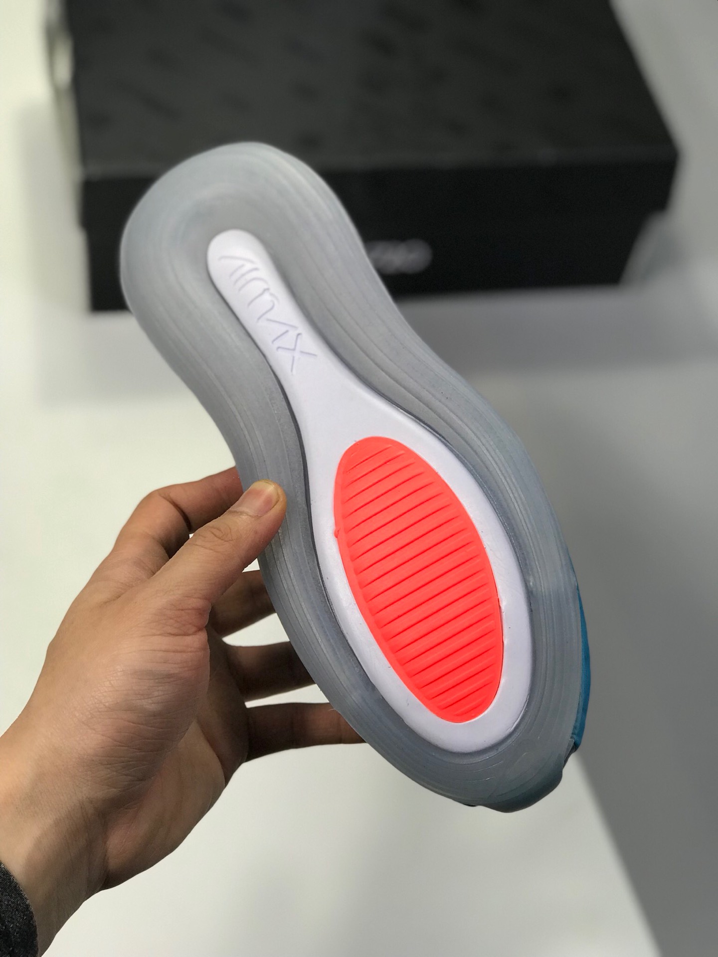 180公司级 原装黑盒 耐克 Nike Air Max 720 天眼 气垫部分的全新升级 AR9293-6009