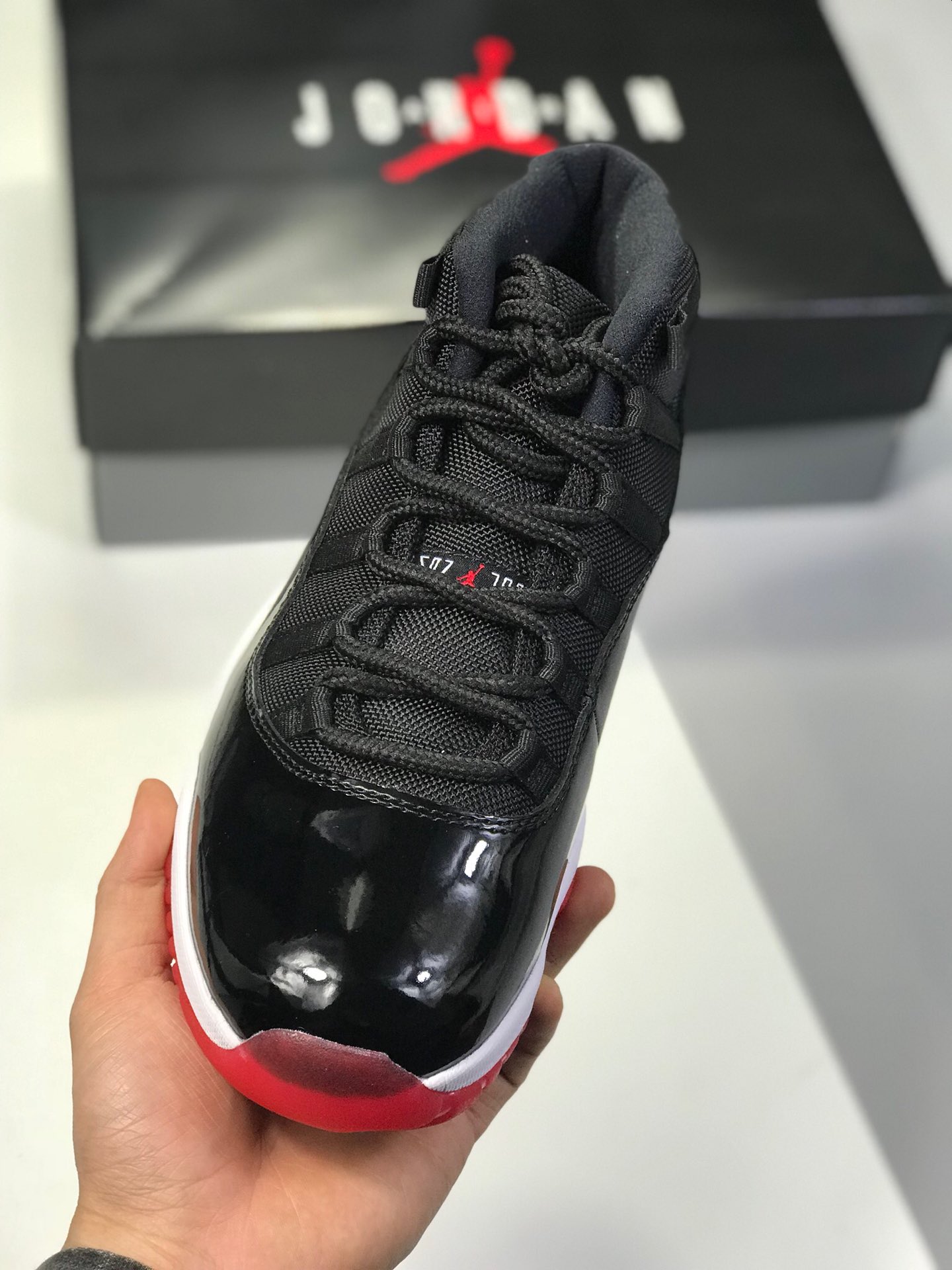 300 乔十一系列 渠道特供 官方原盒包装 纯原底面 Air Jordan 11 Retro “Berd”黑红高帮 378037-010