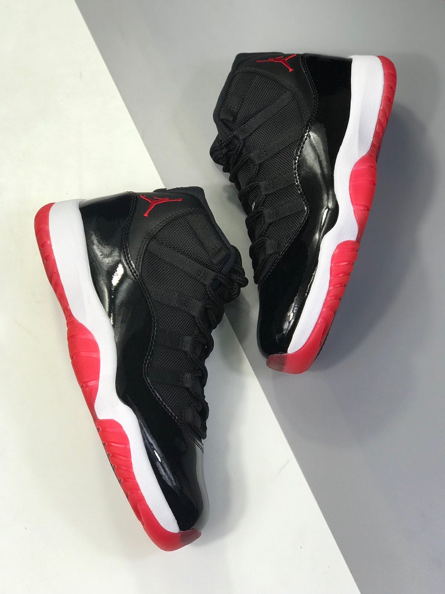300 乔十一系列 渠道特供 官方原盒包装 纯原底面 Air Jordan 11 Retro “Berd”黑红高帮 378037-010