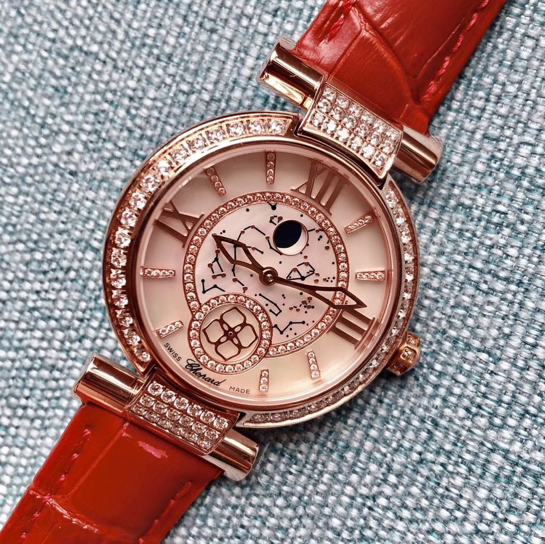 Chopard 萧邦 IMPERIALE系列腕表 充满奢华璀璨的气息 光彩夺人 让你瞬间提升华丽的气质 蓝宝石水晶玻璃