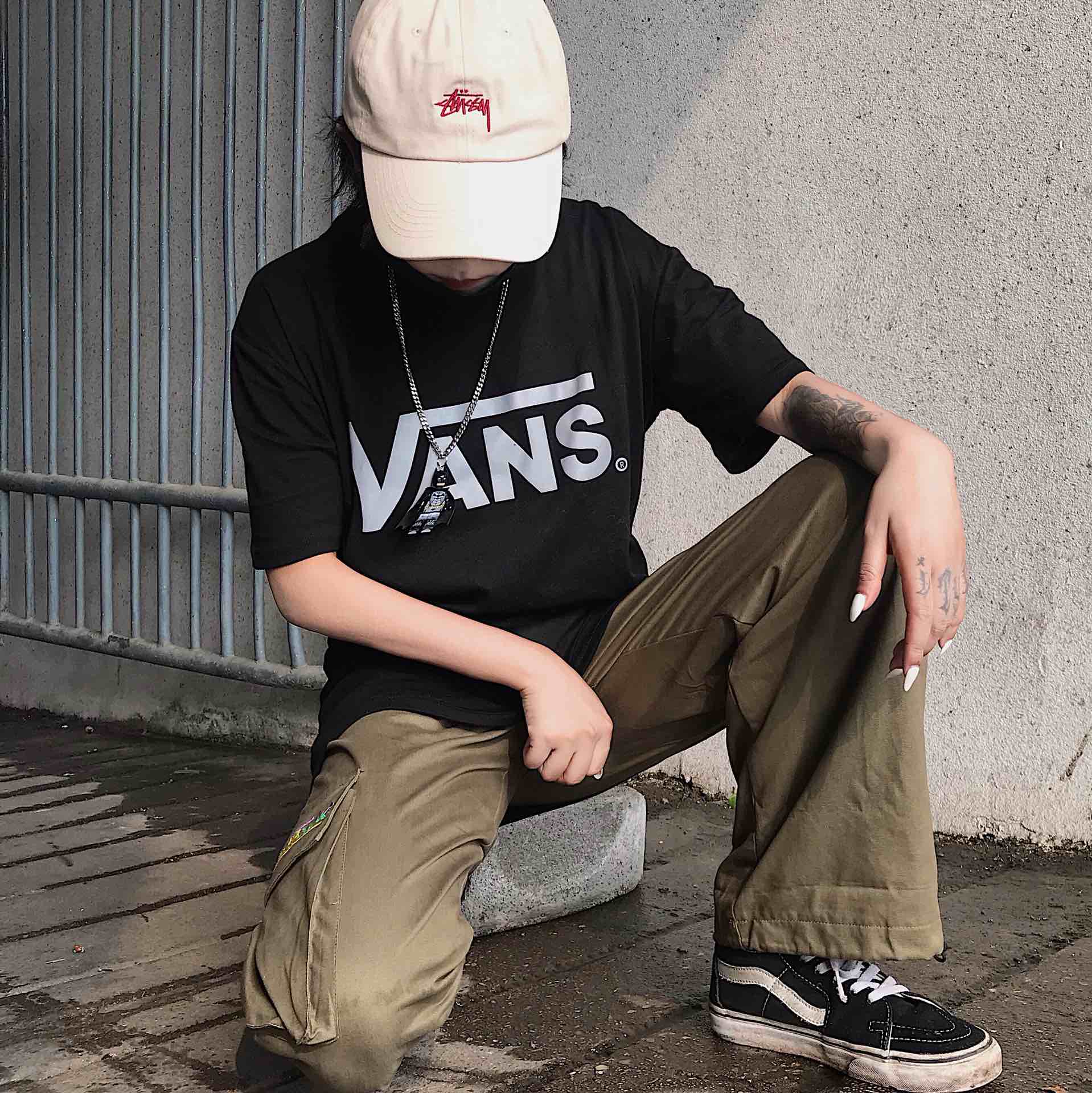 50 Vans 反光大Logo 经典短袖  纯棉面料  可配情侣