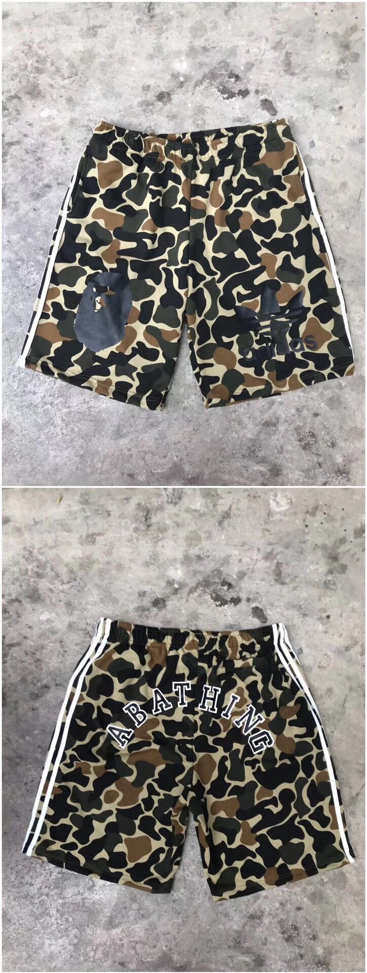 85 Adidas x Bape联名款定制短裤 纯棉定制迷彩花型 三条杠拼接 版型宽松有型 上身很宽松 颜色 迷彩