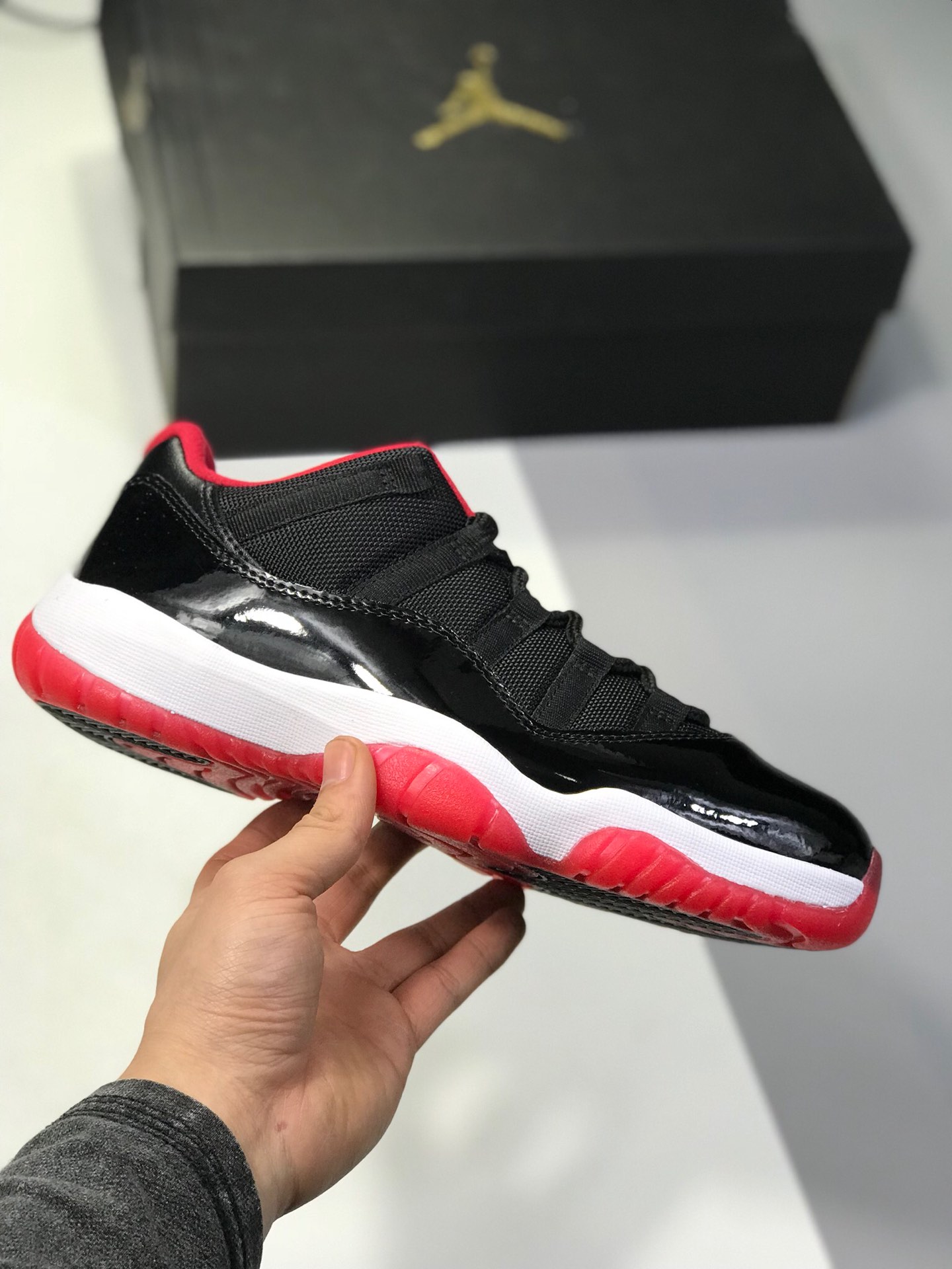 300 乔十一系列 渠道特供 官方原盒包装 纯原底面 Air Jordan 11 Retro “Berd”黑红高帮 378037-010