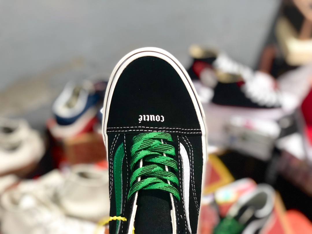 165 爆款来袭   Vans 万斯 Old School 硫化休闲运动板鞋