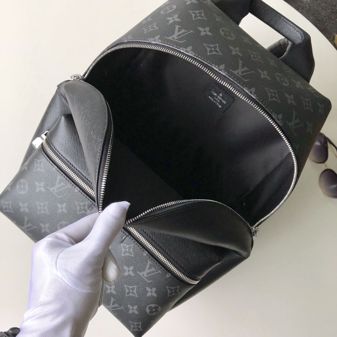 Louis Vuitton Discovery Discovery backpack pm (M30230)