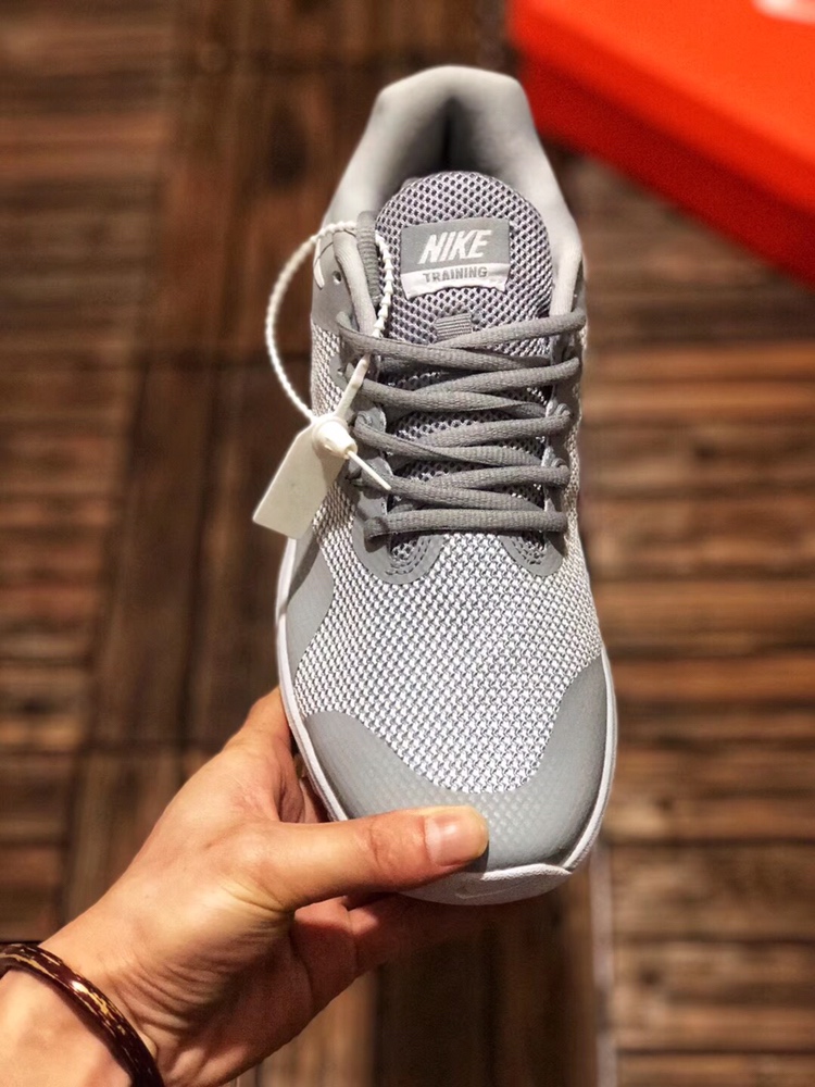 160 支持放店 本地取<br /><br />Nike/耐克2019新款 AIR MAX 男子真气垫 缓震运动训练鞋     真标 真气垫 带半码40 40.5 41 42 42.5 43 44 45