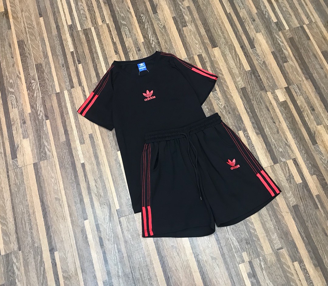 100 三叶草 Adidas专柜女款运动时尚套装 万能搭配 运动 瑜伽 健身女神必备款