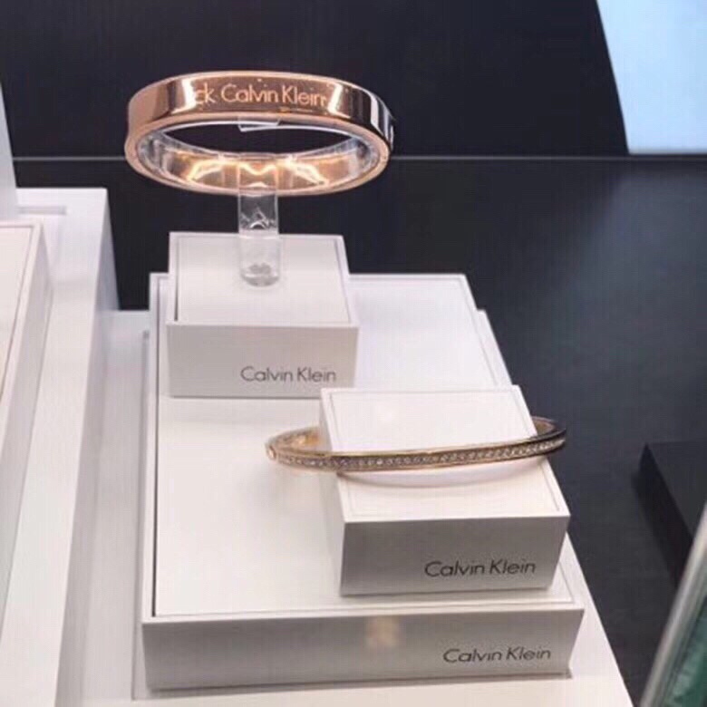 ❤️香港代购专柜正品 CK手镯  男女情侣款手环 欧美简约时尚．两个尺寸S码．M码P