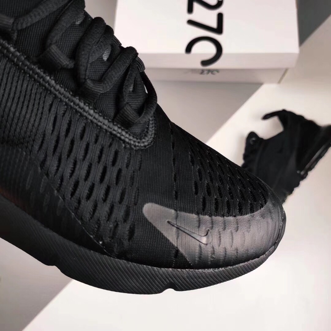 100  耐克 Nike Air Max 270气垫缓震休闲运动鞋！<br />尺码：36-44