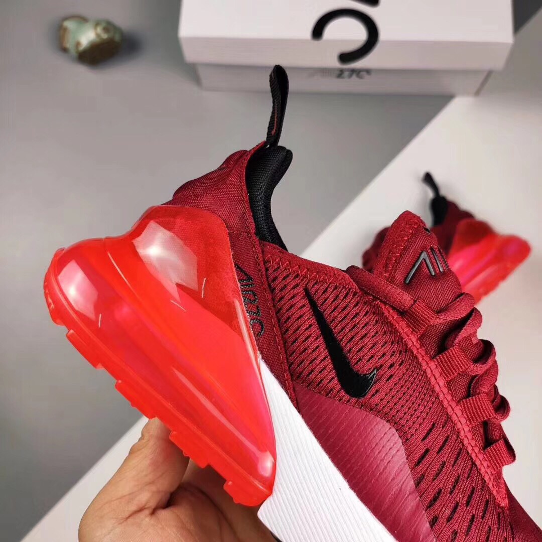 100  耐克 Nike Air Max 270气垫缓震休闲运动鞋！<br />尺码：36-44