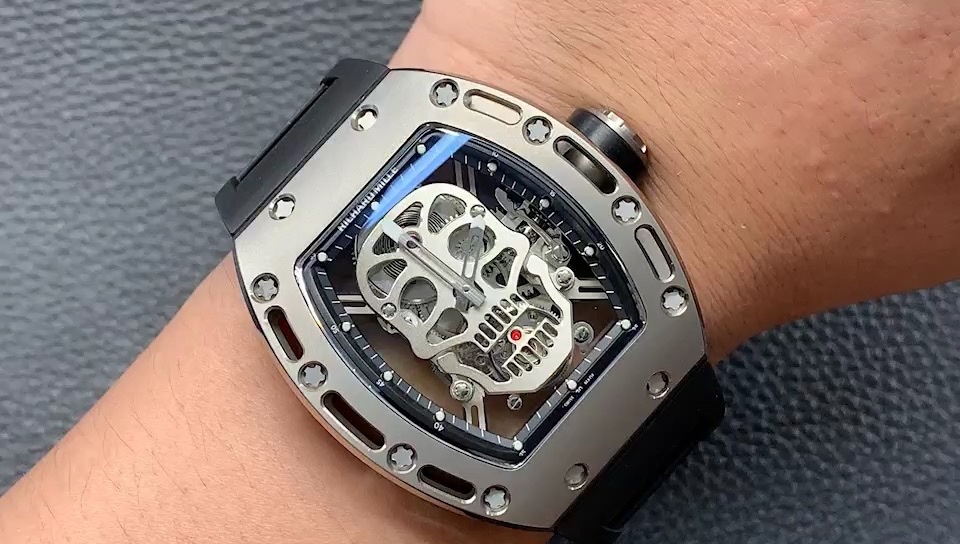 Audemars Piguet - Classic Timepiece