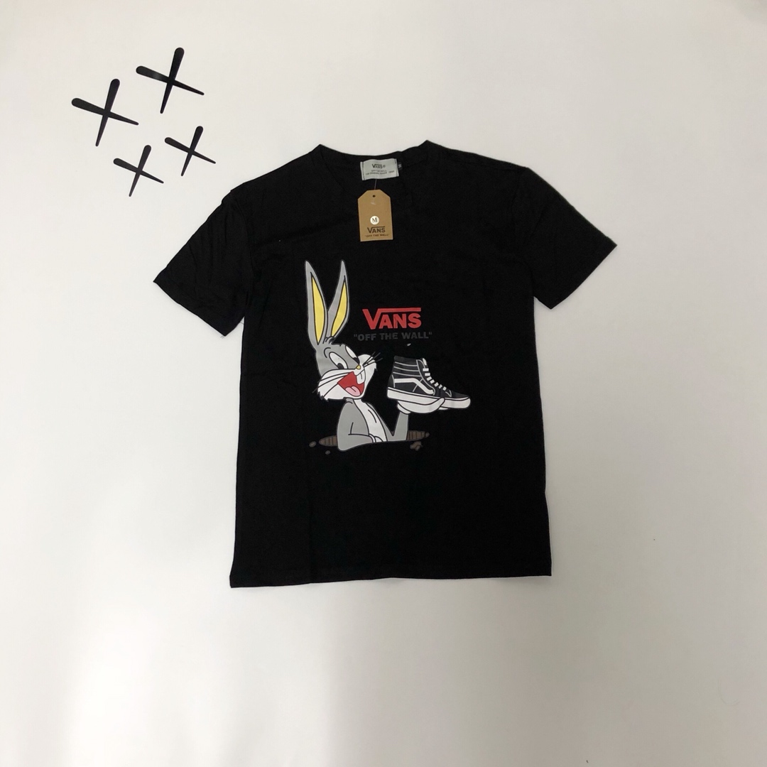 50 Vans 兔八哥合作款短袖  纯棉面料  可配情侣