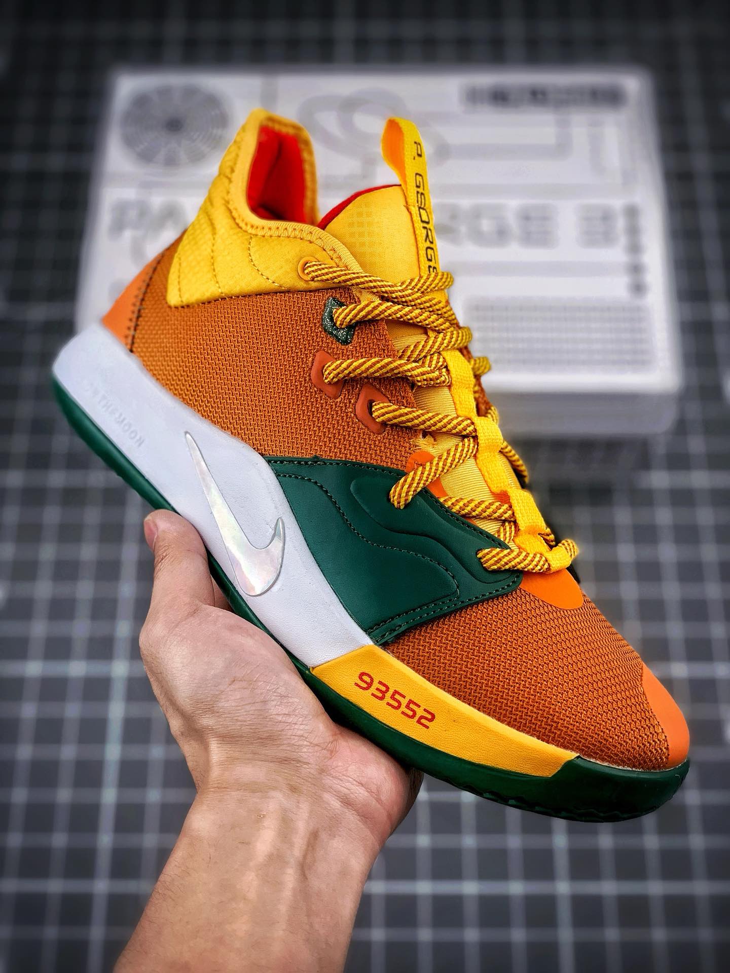 220Nike PG3 保罗乔治三代 绿橙原盒原标 zoom前掌气垫前掌包裹侧翼采用磨砂皮革 CI12140-901