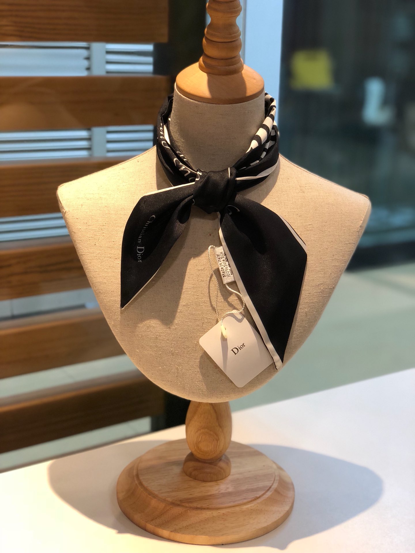 批55 D家字母 双层真丝束发带【女神必入！超多用途：领巾、发带、腰带、飘带、包包配饰、手腕带.....等等等等，超好驾驭  夏季配衣服 冬季配包包..【150%真丝斜纹绸】