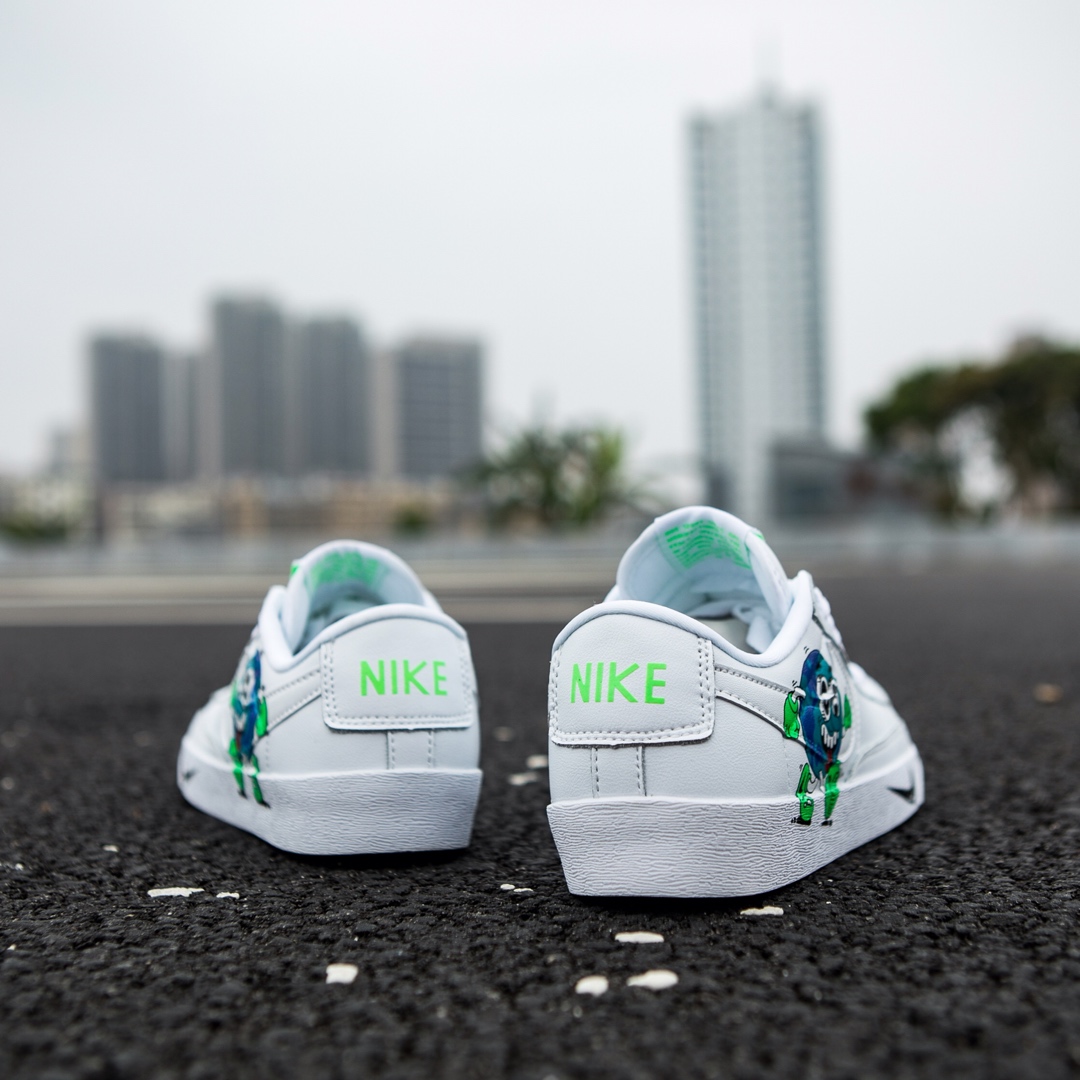 100真标半码 头层牛皮 耐克 Nike Blazer Low“Earth Day”地球日开拓者涂鸦小白鞋CI5546-100