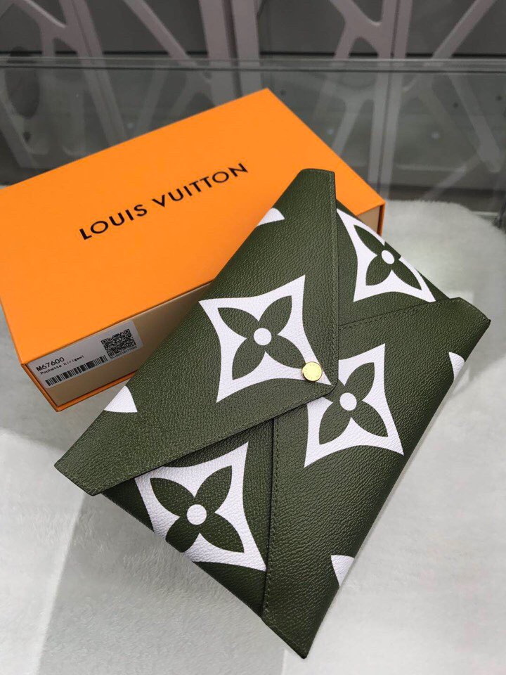 Louis Vuitton LV Kirigami Pochette 三合一 M67600