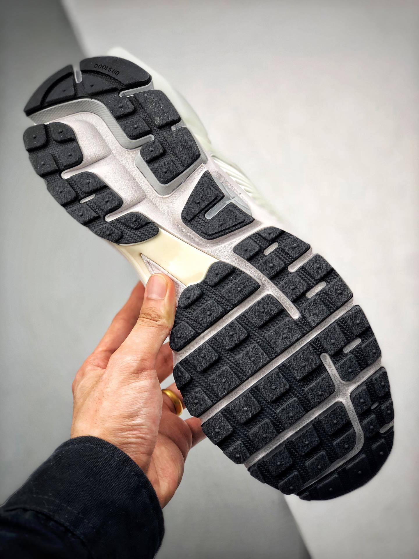 260  A-Cold-Wall* x Nike ZoomVomerowhite+5ACW 黑色冷墙刮刮乐 A-C49523