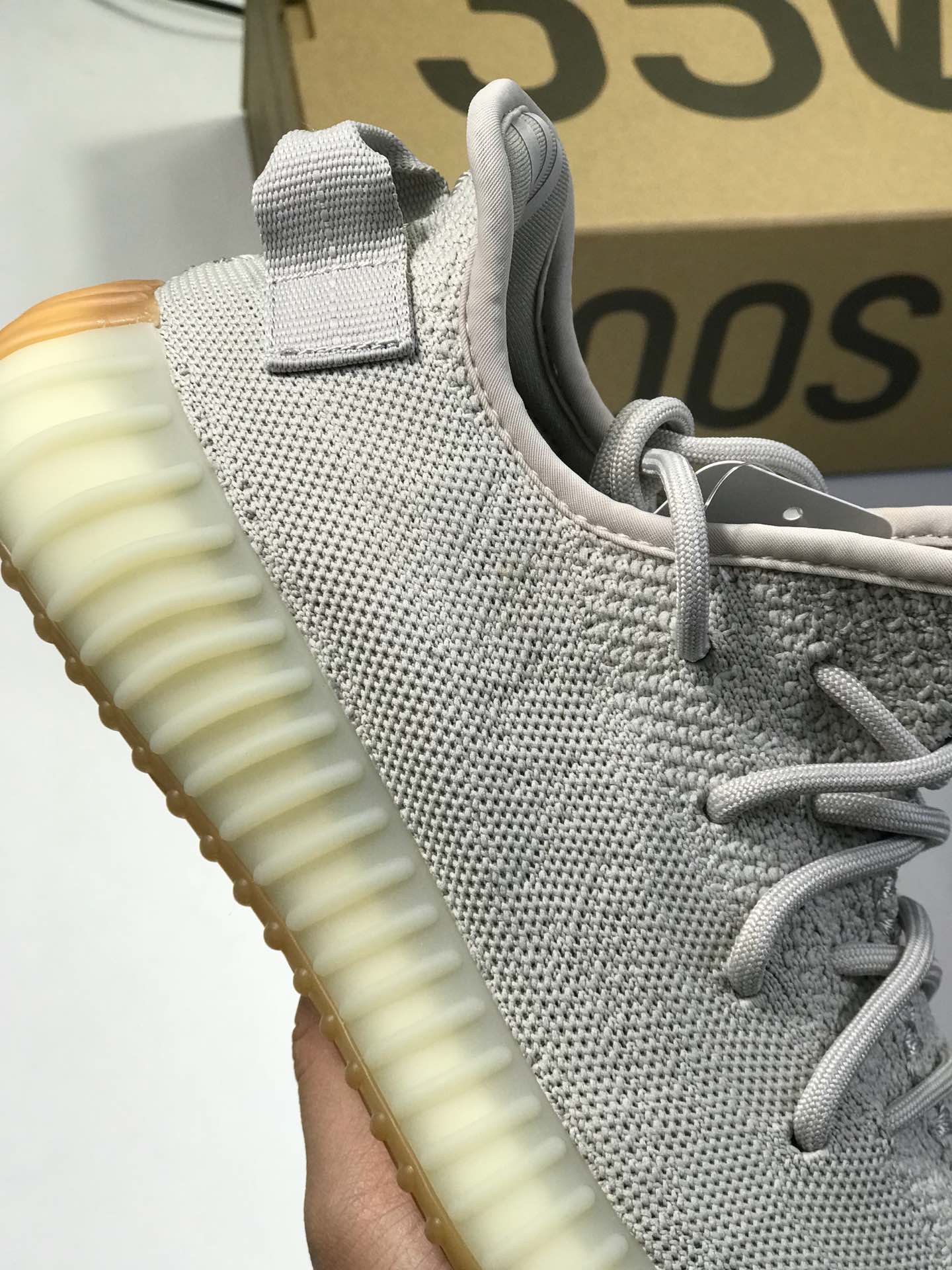 260最佳性价比OG纯原 小几率过验 大几率无法鉴定Adidas YEEZY 350 V2 白斑马官方发售配色 CP7710