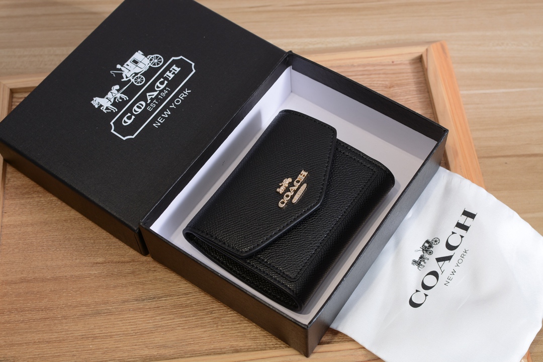 💰231 Coach/Conch 印 💰 💰 💰 💰 💰 Dimensions: 11* 9.5 cm