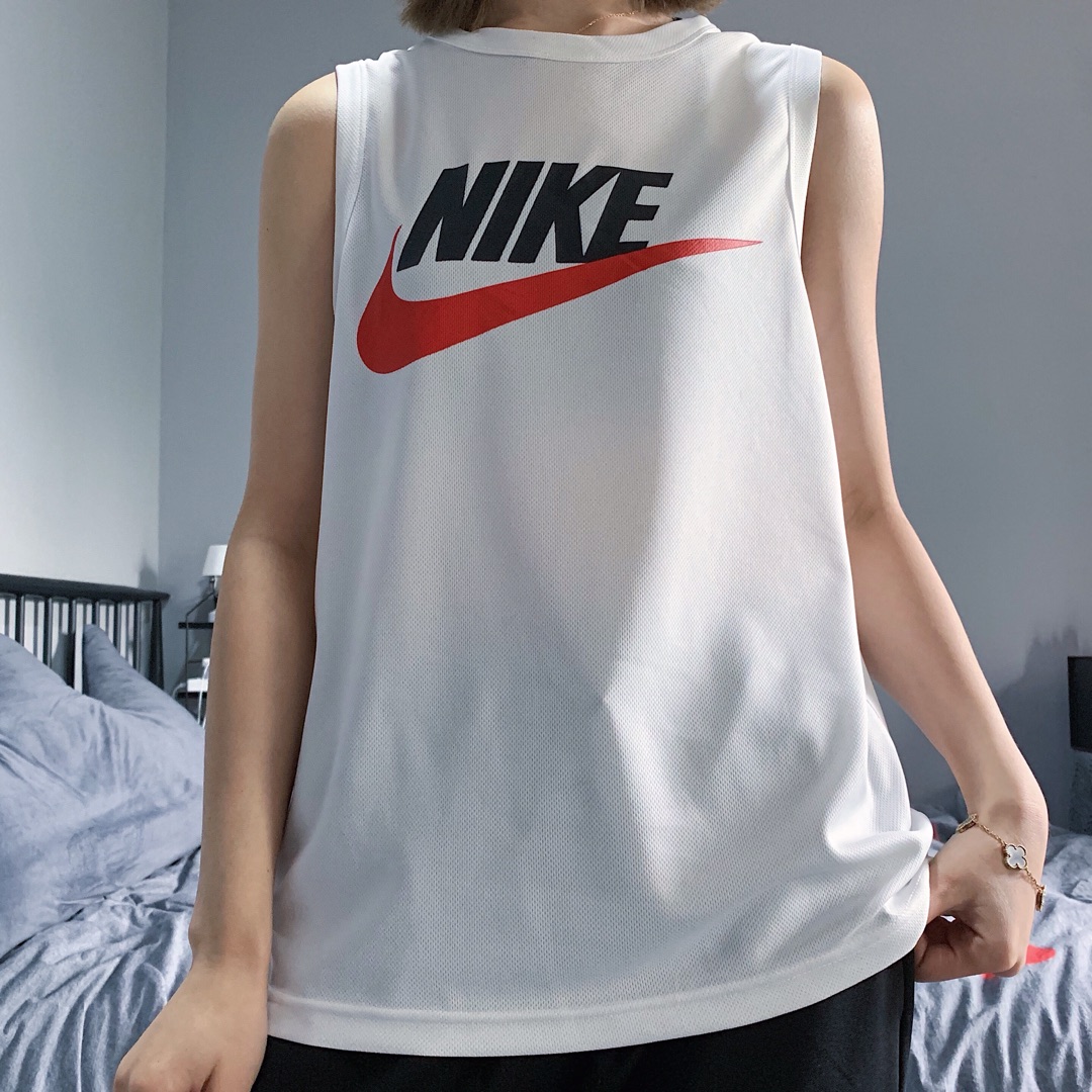 50 nike耐克官网同步款网眼背心 上身透气吸汗 健身运动篮球必备 男女同款宽松版型