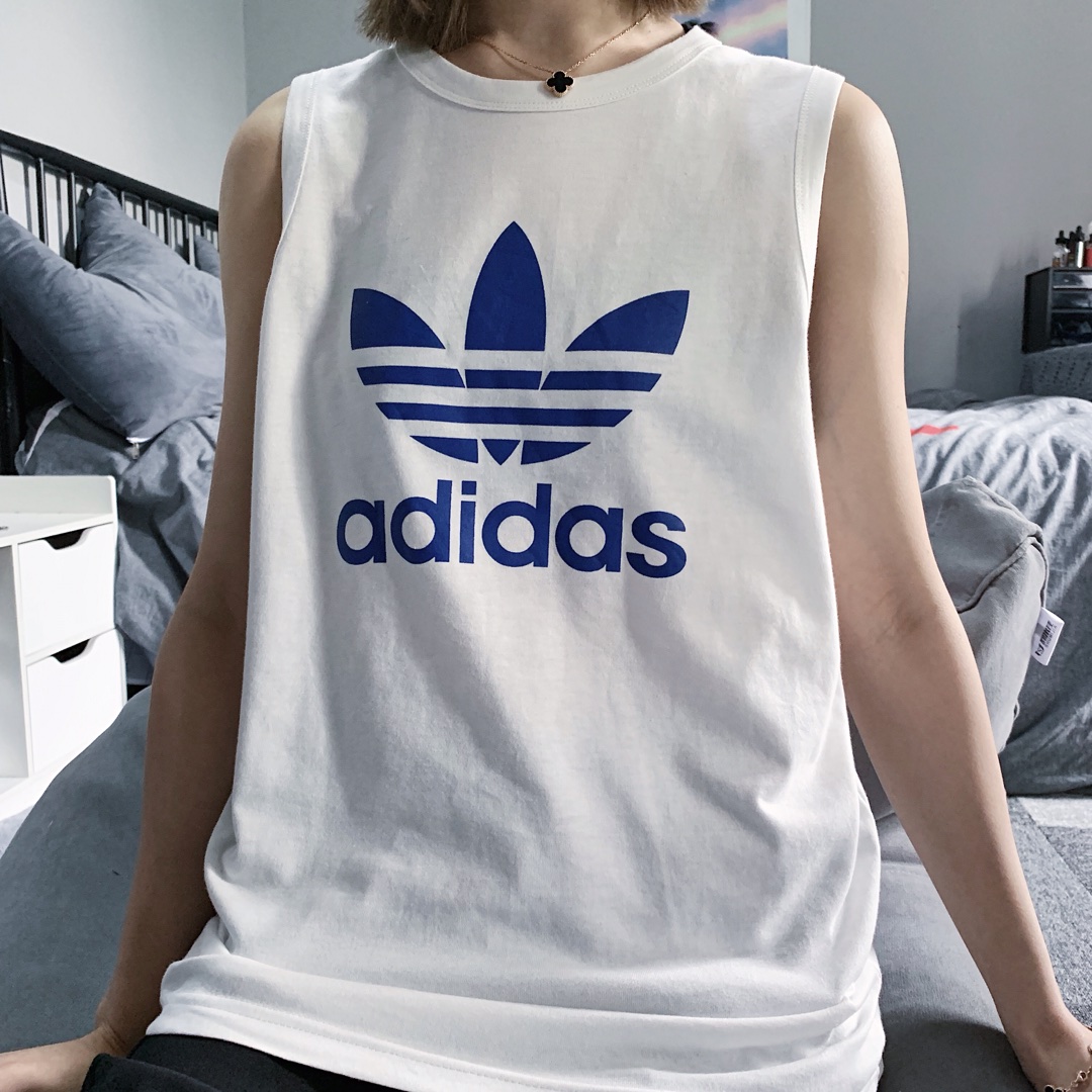 50 Adidas阿迪三叶草经典款背心 男女同款 夏季必备精品 简约舒适 好搭配