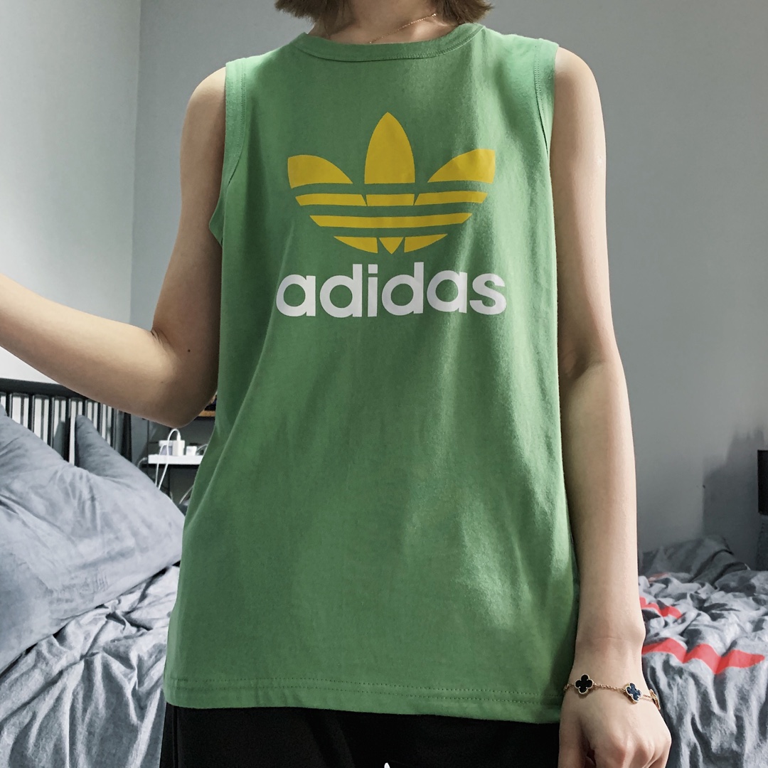 50 Adidas阿迪三叶草经典款背心 男女同款 夏季必备精品 简约舒适 好搭配