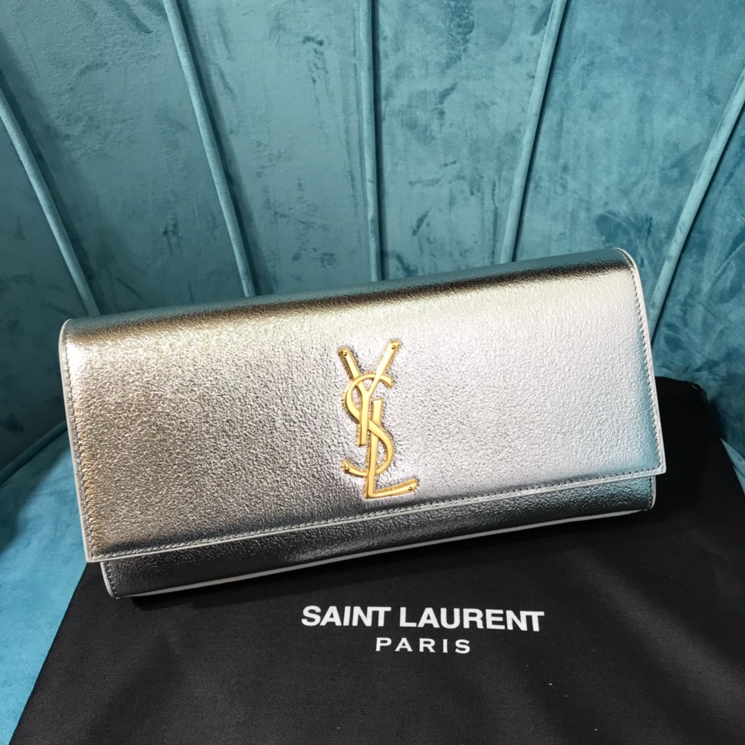 Yves Saint Laurent Clutches & Pouch Bags Gold Cowhide
