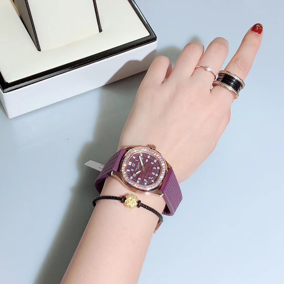 Patek Philippe 百达菲丽女士Aquanaut系列
