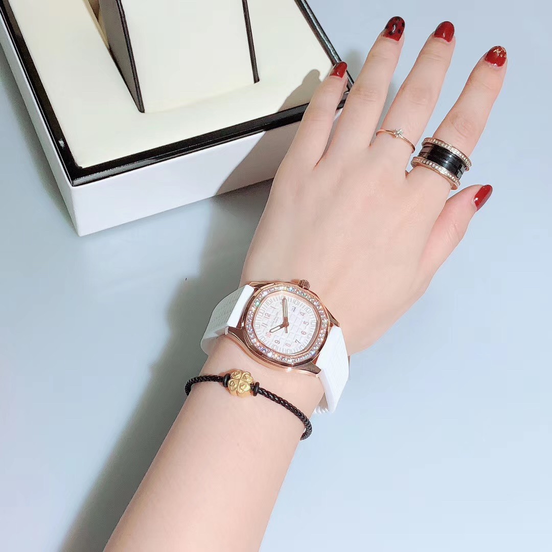 Patek Philippe 百达菲丽女士Aquanaut系列