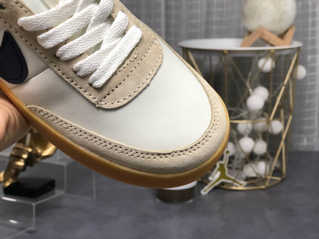 130。真标带半码Nike Killshot 2 Leather 低帮平板跑鞋36 36.5 37.5 38 38.5 39 40 40.5 41 42 42.5 43 44