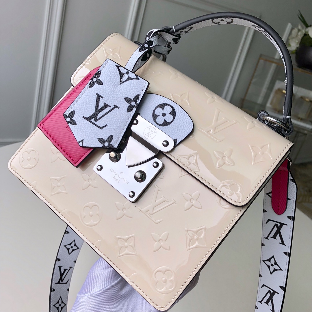 Louis Vuitton LV Spring Street Bags Handbags Beige White Monogram Vernis Cowhide M90454
