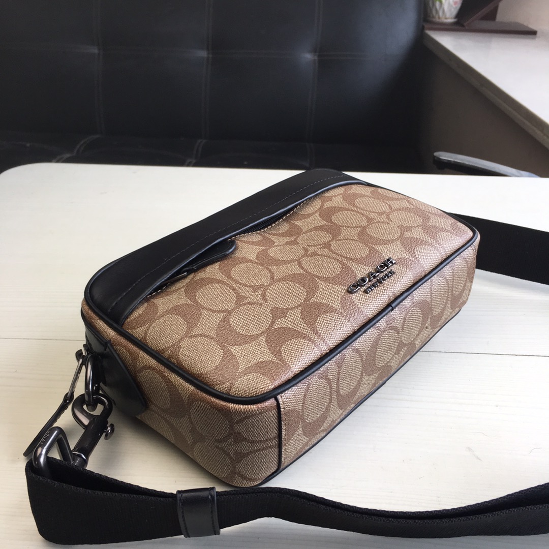 Coach coach 39946 50713 50715新款相机包 全头层牛皮材质 Graham Crossbody单肩斜挎男士相机包 尺寸 26