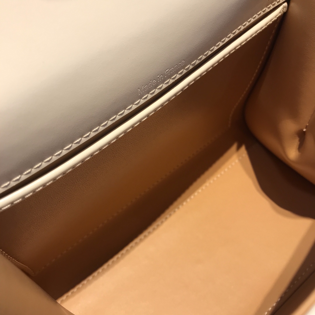 新版白雪公主/金扣比利时皇家御用品牌顶级原单Delvaux新版双环brillantbox皮现货️小羊皮内