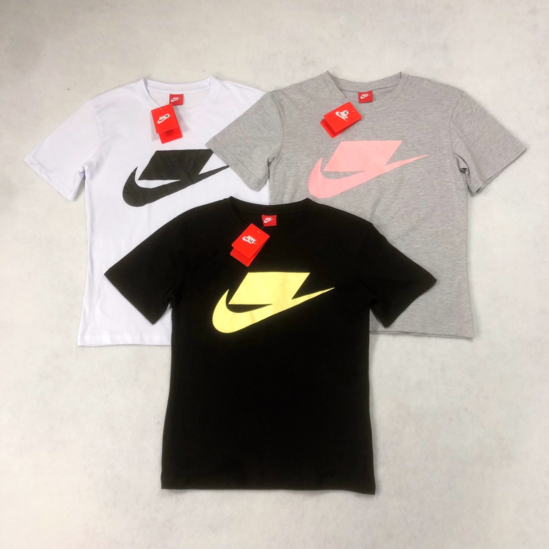 55 专柜耐克2019NIkeSportswear短袖T恤 ，三色齐发。