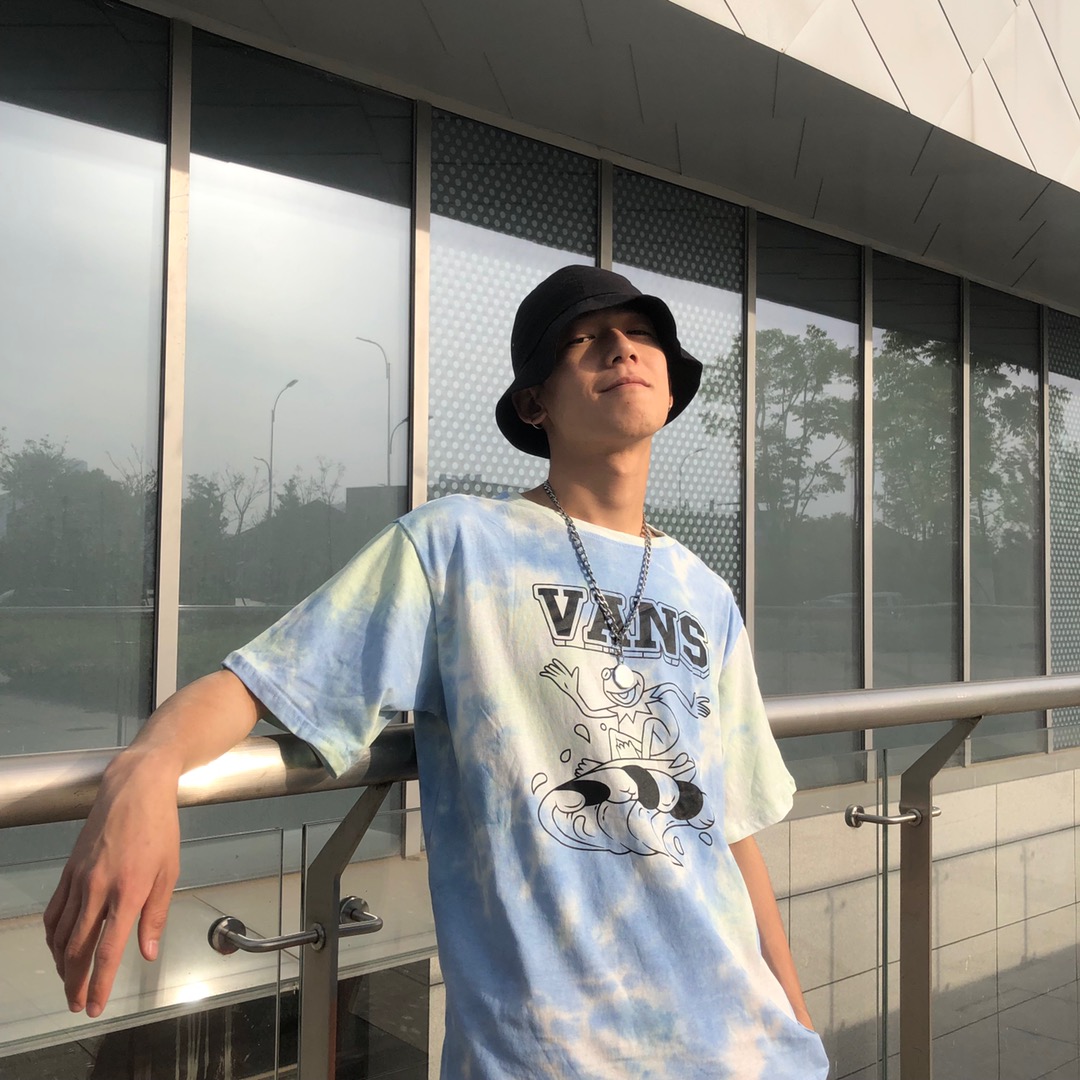 55 Vans万斯游泳蛙扎染短袖 入夏不可缺少的一款短袖 纯棉面料 男女同款 可搭情侣