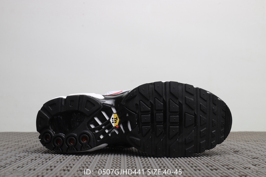 130  耐克Nike Wmns Nike Air 270 杂交联名款 全掌小气垫减震运动休闲鞋！