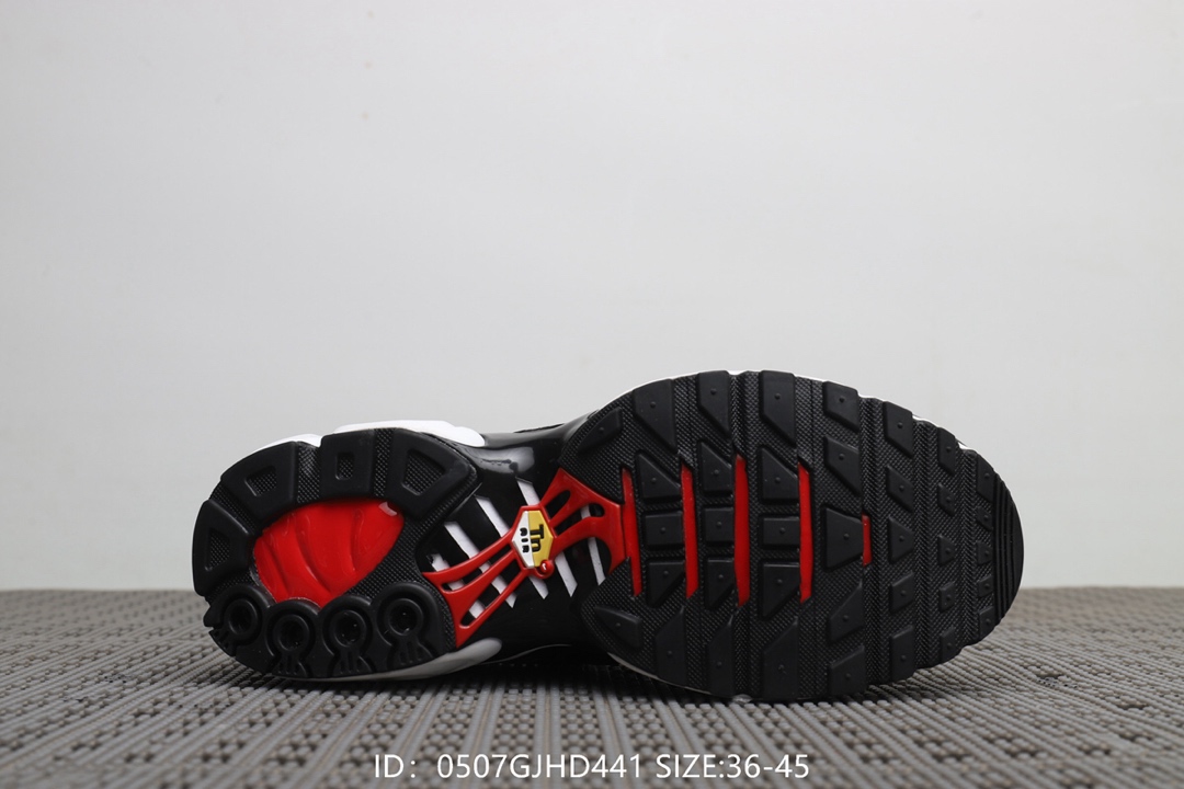 130  耐克Nike Wmns Nike Air 270 杂交联名款 全掌小气垫减震运动休闲鞋！