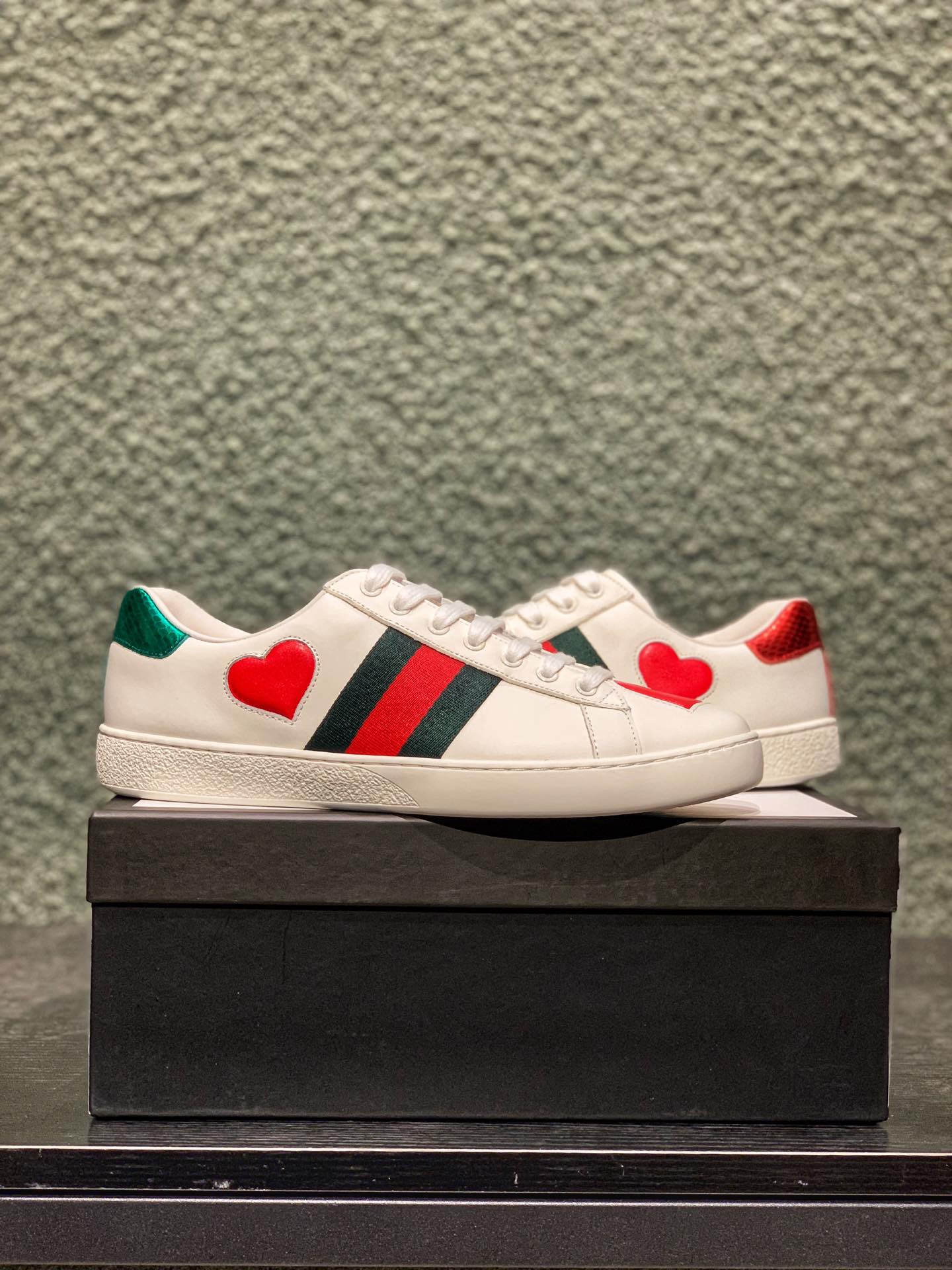 230原装 海外正品订单 Gucci 古驰小白鞋系列， 市场唯一独家高端正确版本