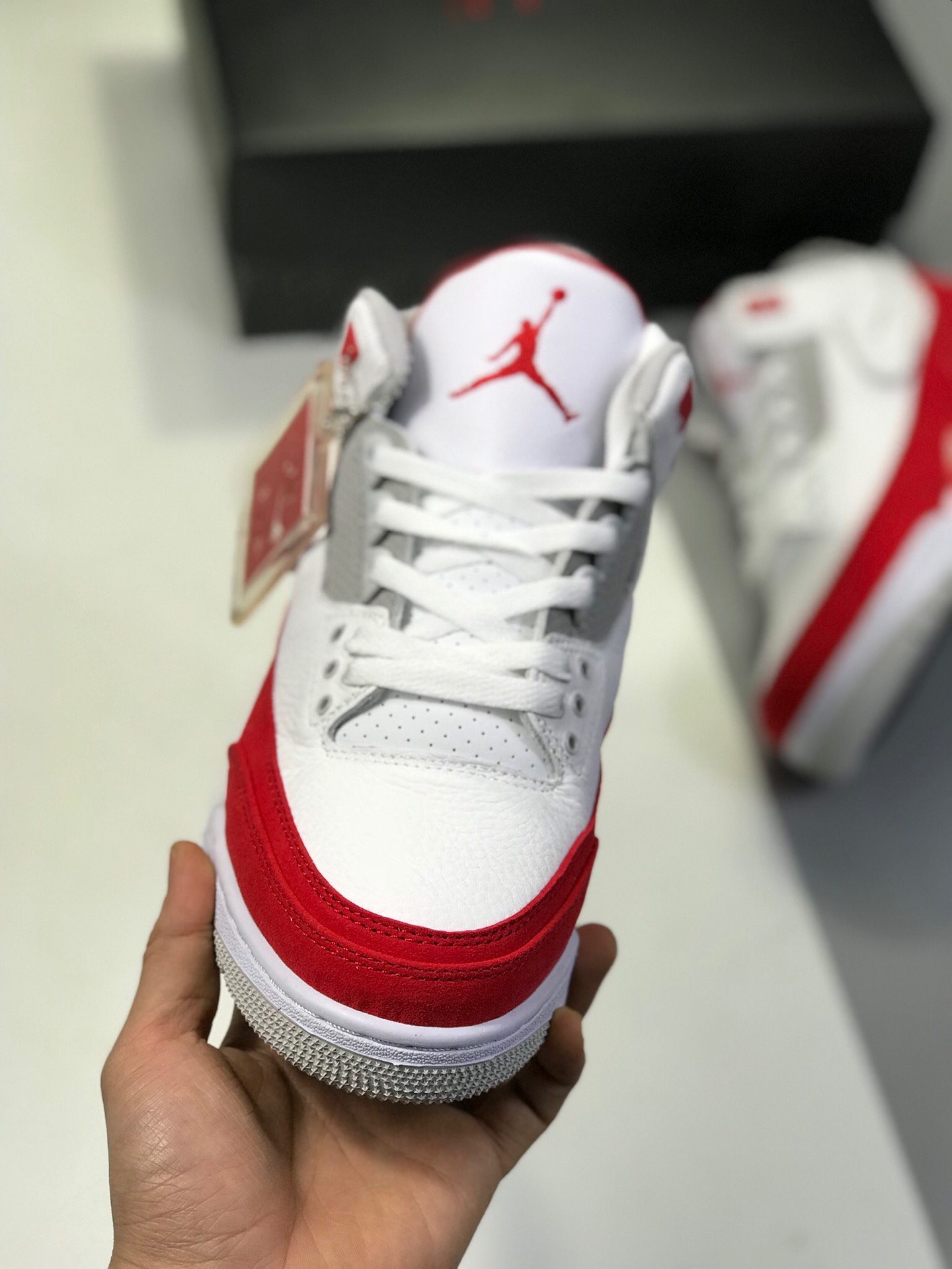 310 原价：370公司级 全头层 Air jordan 3 Tanker 白红 首次使用经典传神Jump man Logo