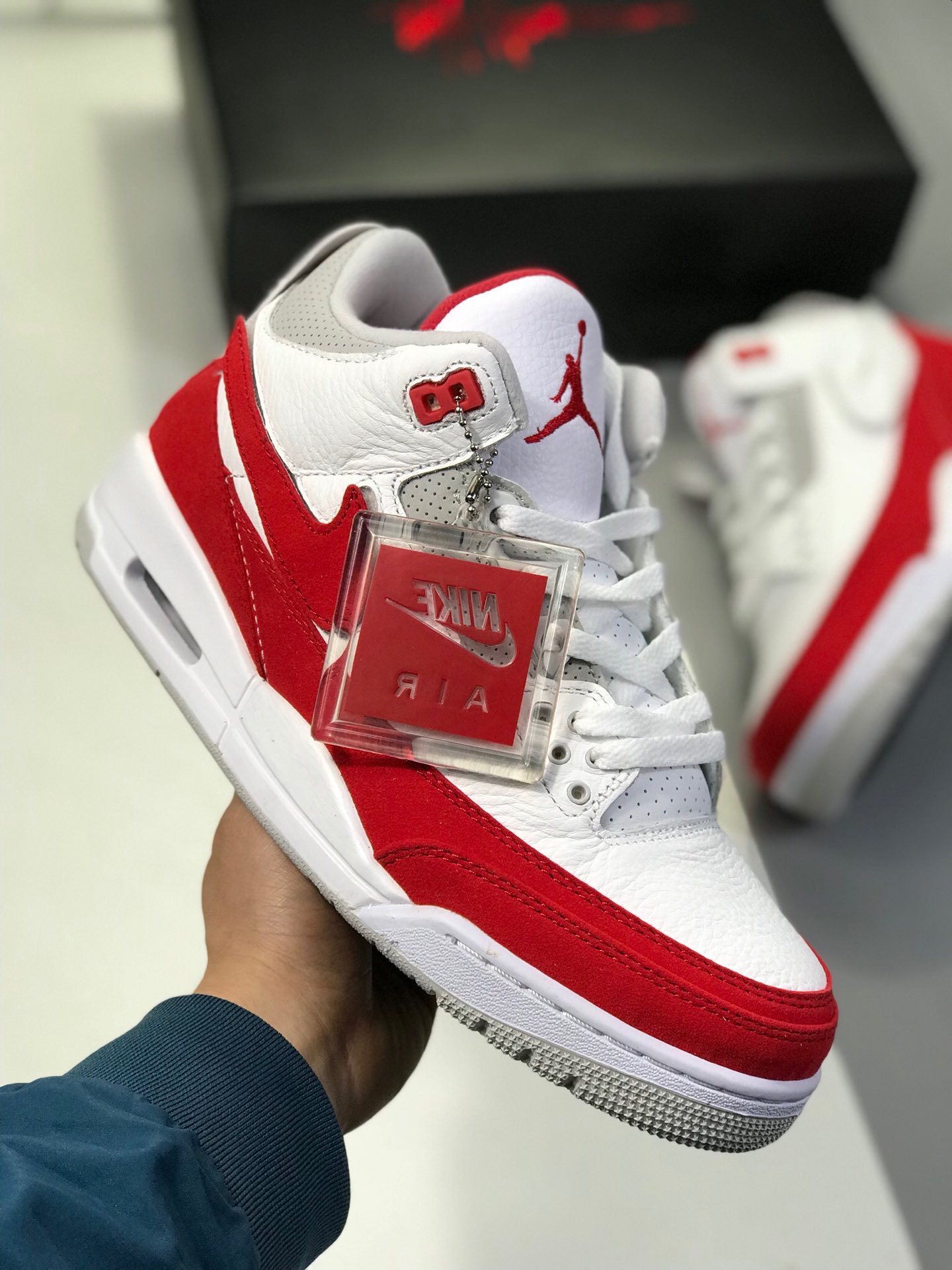 310 原价：370公司级 全头层 Air jordan 3 Tanker 白红 首次使用经典传神Jump man Logo