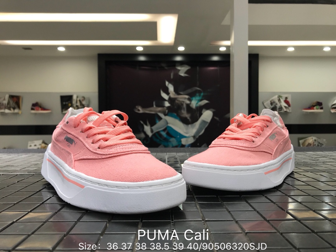 135  彪马公司级 PUMA Cali LTHR彪马新款男女春季新款中性休闲鞋。