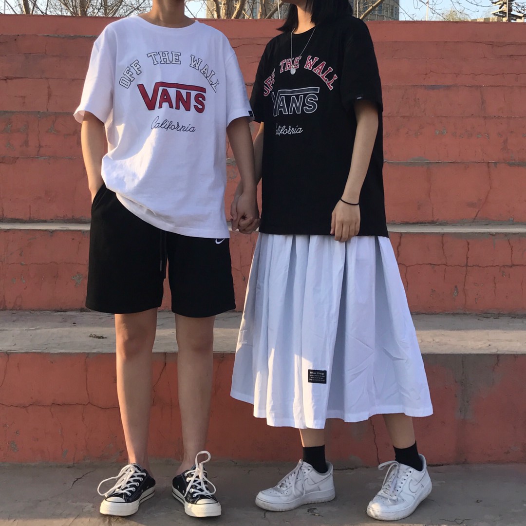 55 Vans万斯海外限定短袖