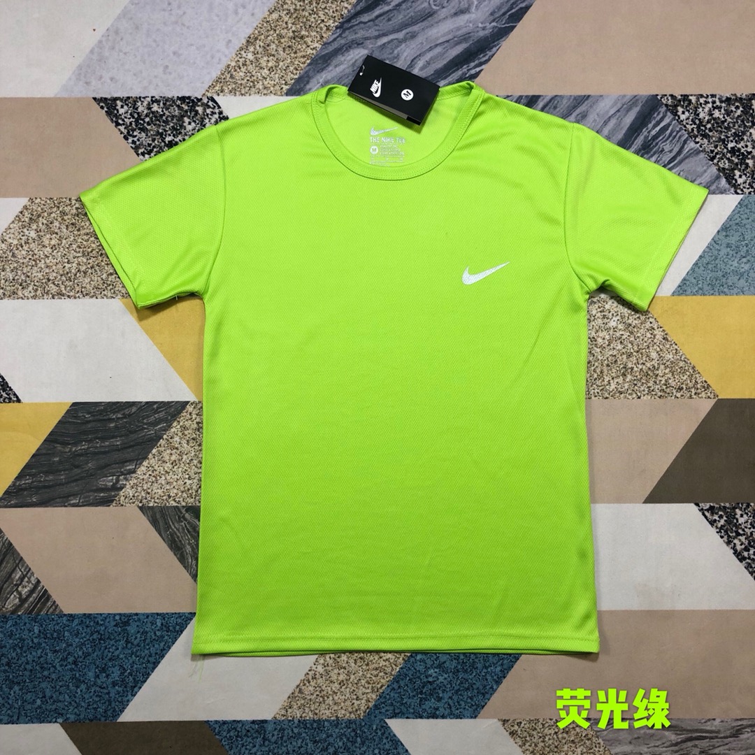 40 性价比之王！#耐克Nike#百搭款，十色可选，基础速干圆领短袖，情侣必备款！